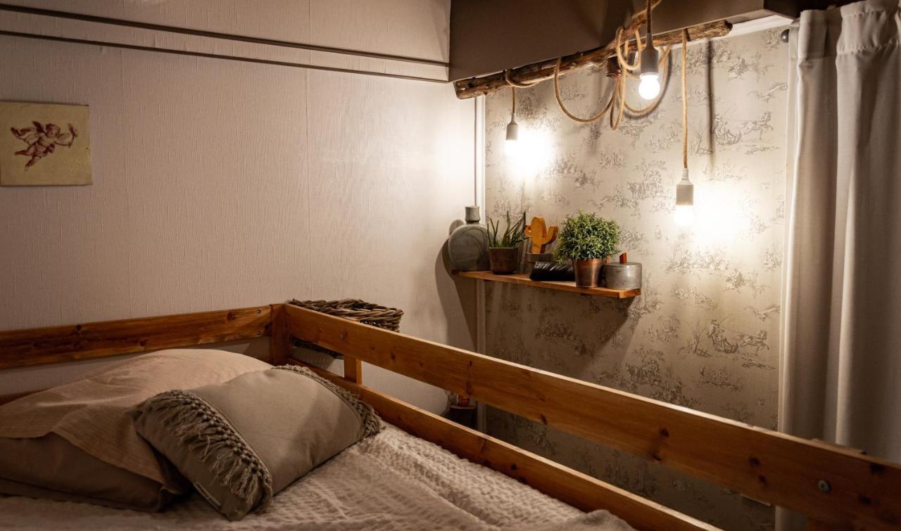 Abacard Home Chambre D'Hotes Adult Only Roquemaure  Eksteriør bilde